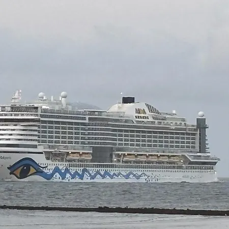 Zur Grenze בית כפרי קושהאבן